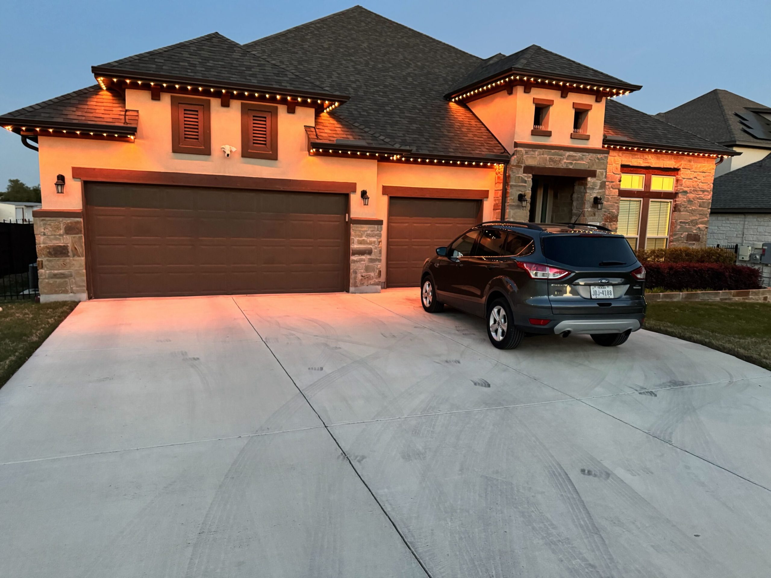 The homeowner’s guide to permanent outdoor lighting in Bulverde, TX