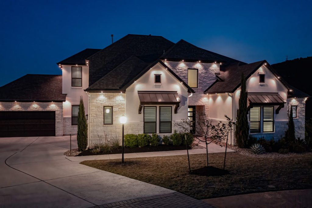 Twilight Roofline Lighting
